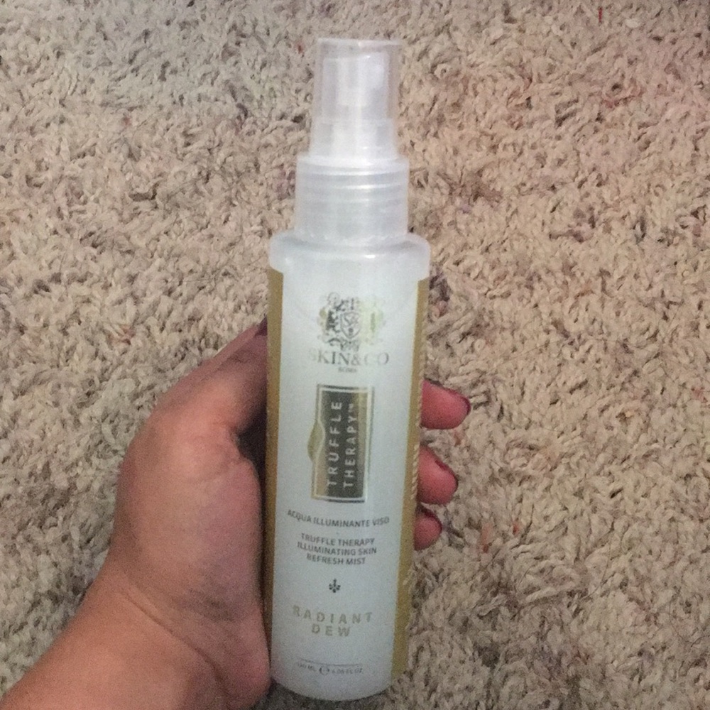 Skin & Company Illuminating Mist